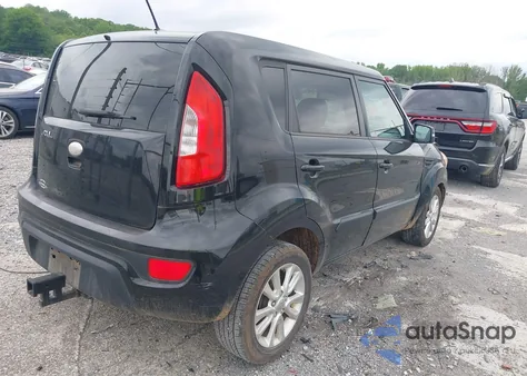 2013 Kia Soul + из США, поврежденный, VIN KNDJT2A6XD7483262